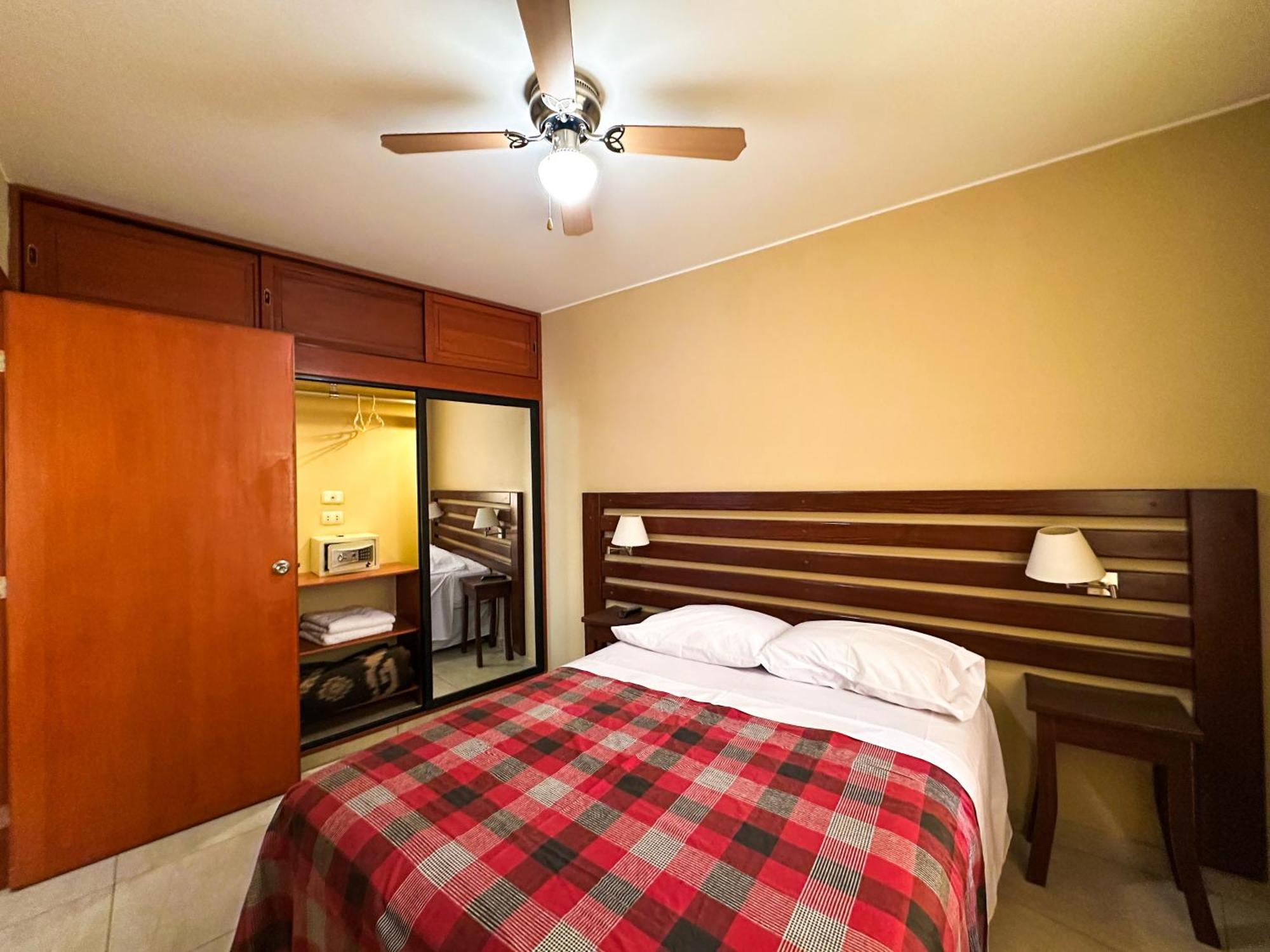 Apart Hotel El Canaveral Chincha Alta Zewnętrze zdjęcie